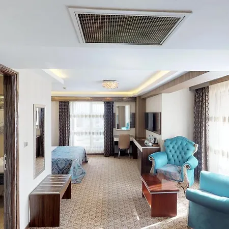 Prusa Hotel 3*